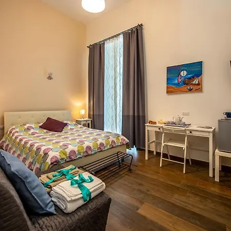 Bed & Breakfast Peter Pan Salerno
