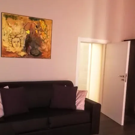 Peter Pan Nocleg ze śniadaniem *